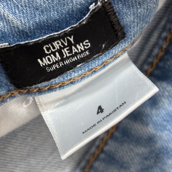 Express Curvy Super High Waisted Ripped Mom Jeans Size 4 - Picture 7 of 7